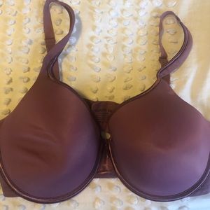 NEVER WORN PURPLE BRA FRM VANITY FAIR FULLCOVERAGE